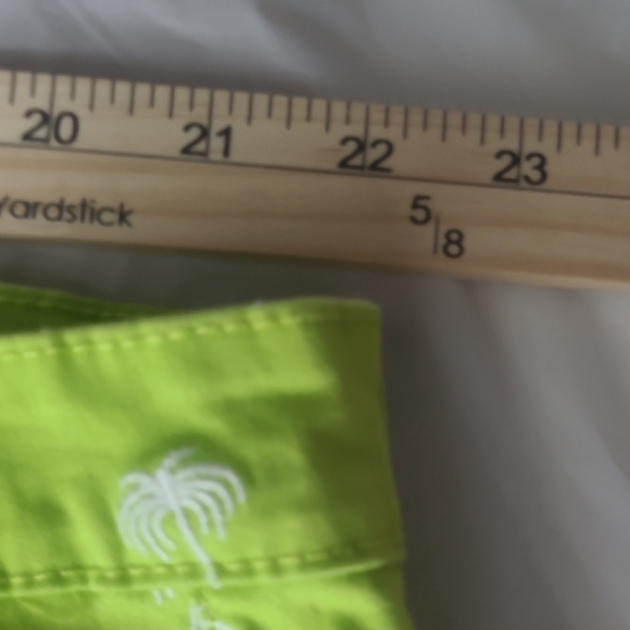 Bright Green Cropped Pants with Embroidered Palm Tree Pattern Slimming NWT - Picture 6 of 12